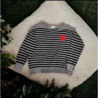 MAGLIONCINO A RIGHE CON CUORE GRIGIO NERO T.U.